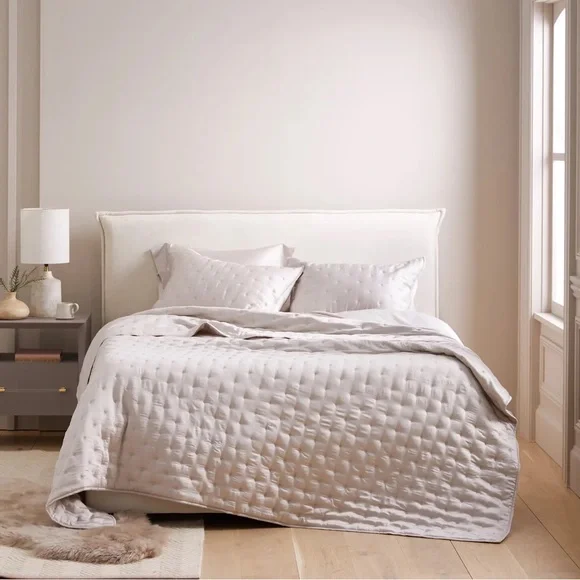 NWT QUINCE Bamboo Dream Quilt Full/Queen Sand 6419 - Picture 3 of 10